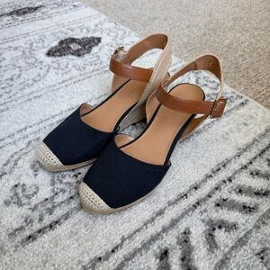 Tommy Hilfiger Nilsa Navy and Tan Espadrille Wedge Sandals